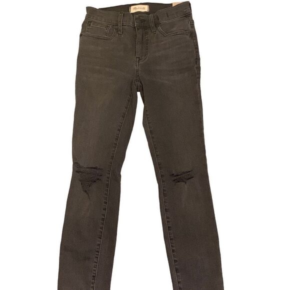 Madewell Women's Black Washed 9" Mid-Rise Skinny Distressed Denim Jeans Size 25P - Picture 1 of 10